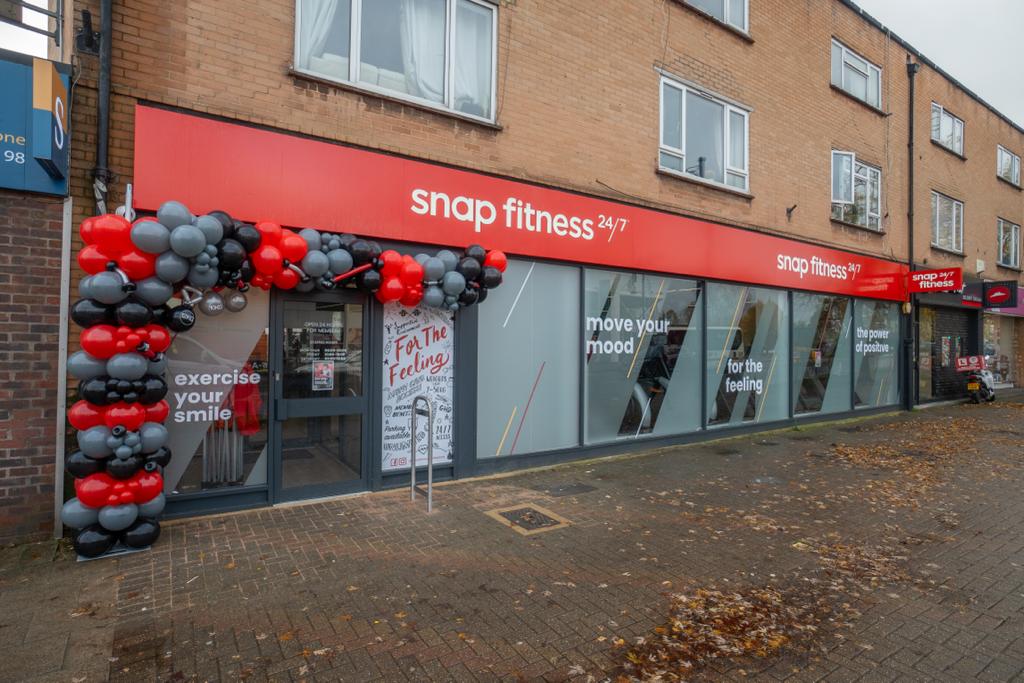Snap Fitness 24/7 gym frontage