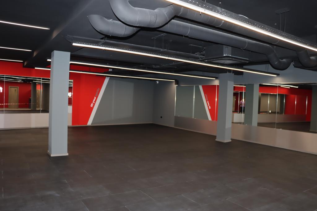 Addlestone Snap Fitness 24/7 as the project gets close to completion